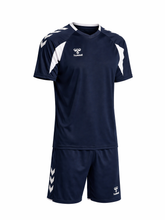 Lade das Bild in den Galerie-Viewer, HUMMEL CORE SET – SHIRT, SHORT &amp; BALL verschiedene Farben
