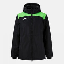 Lade das Bild in den Galerie-Viewer, FSV-Joma-105298.117
ANORAK TRIVOR II SCHWARZ GRÜN FLUORESZIEREND
