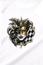 Lade das Bild in den Galerie-Viewer, Harlekin Mask – Elegance Edition - Premium Unisex Shirt mit Statement Print &amp; Sleeve Branding
